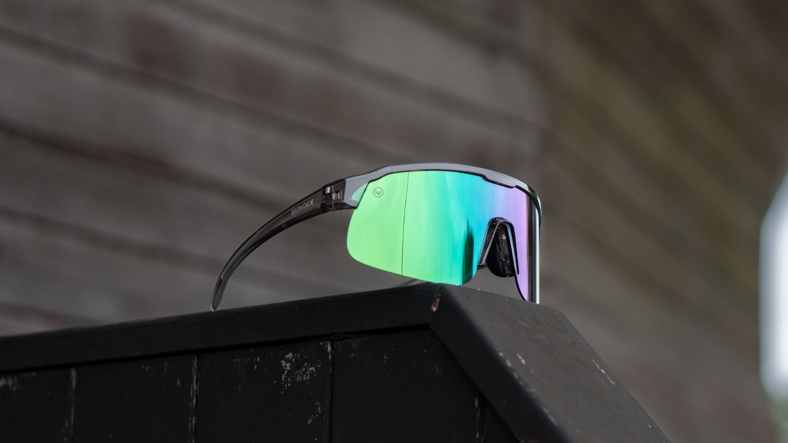Sunday Shades Breachline Blaze - Sports shades with 100% UV